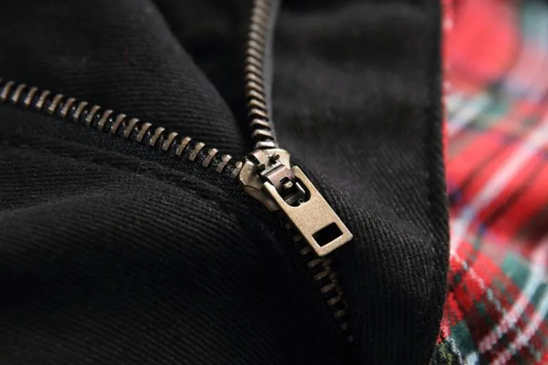 Men's Ripped Jeans With Patches