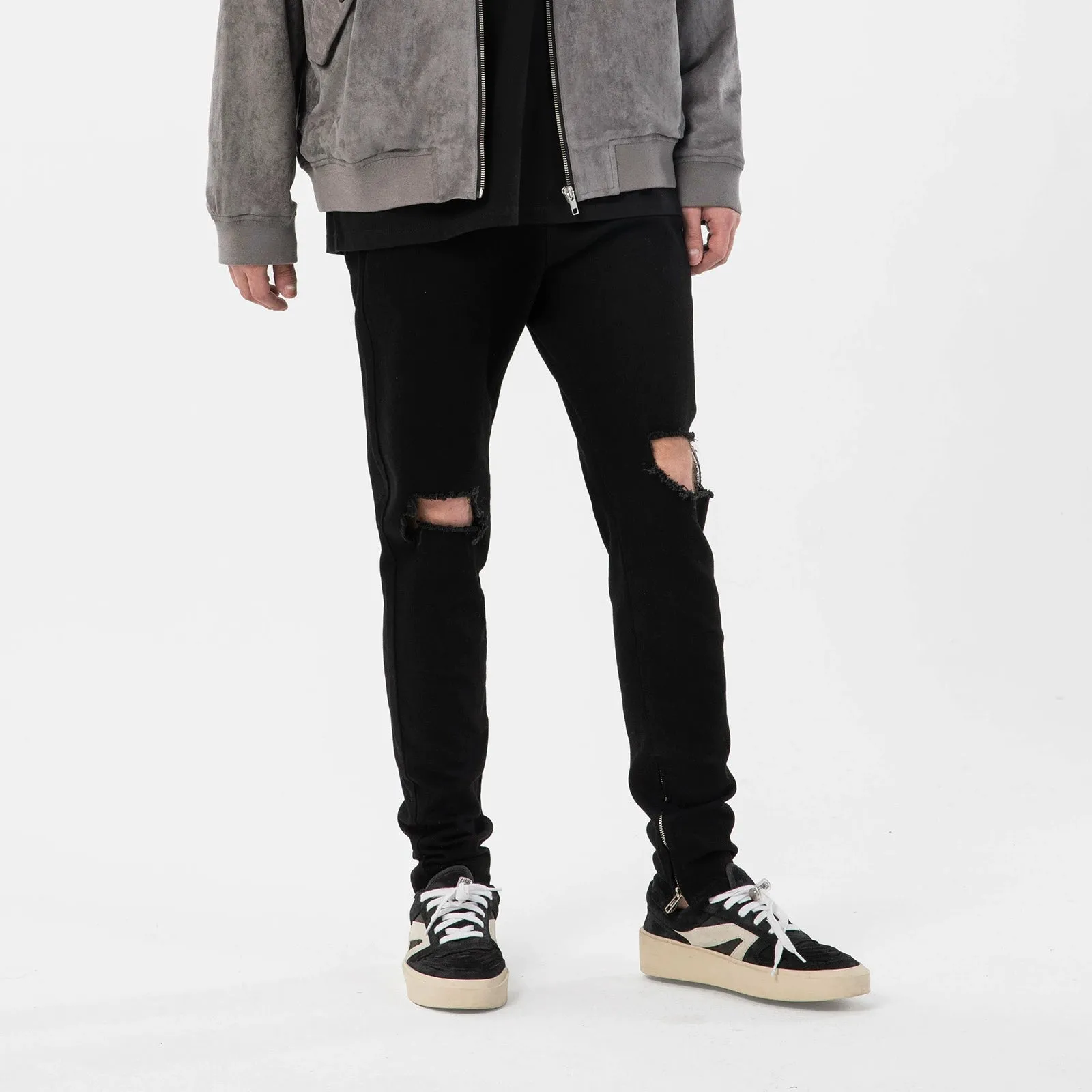 Ripped Knee Straight-Fit Jeans - Black