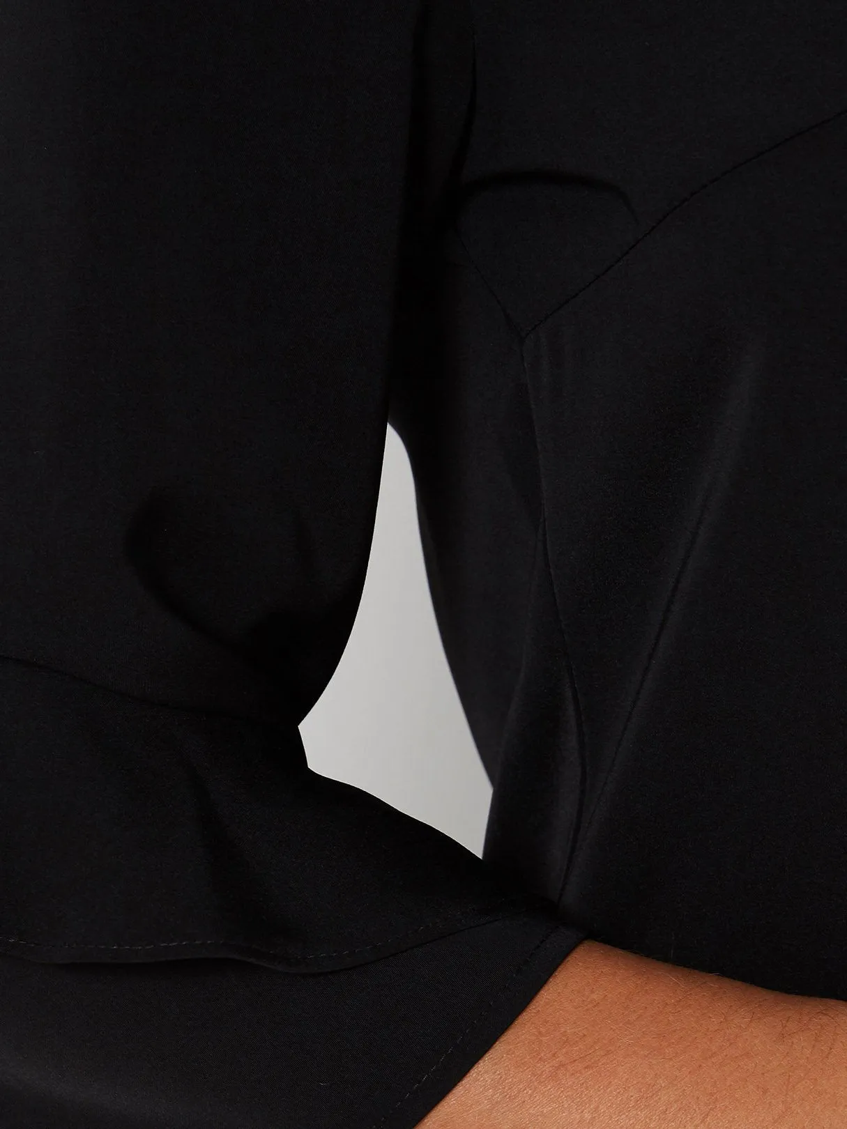 Wholesale Black Round Neck 3/4 Length Sleeve Plain Mini Dress